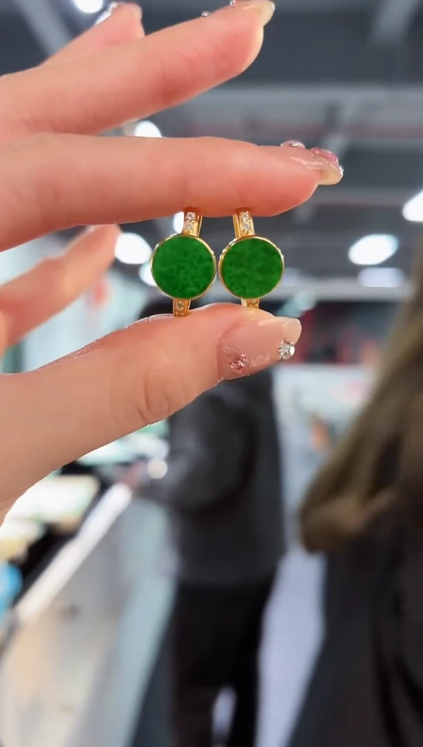 【闪购商品】翡翠耳饰未镶嵌缅料A货/支持复检/一对