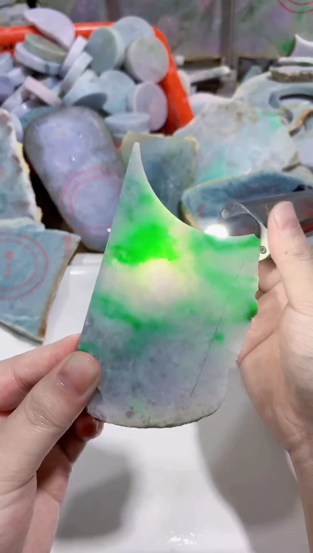 裸石翡翠0王0翡翠珠宝388