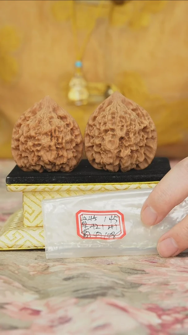 文玩核桃把件官帽