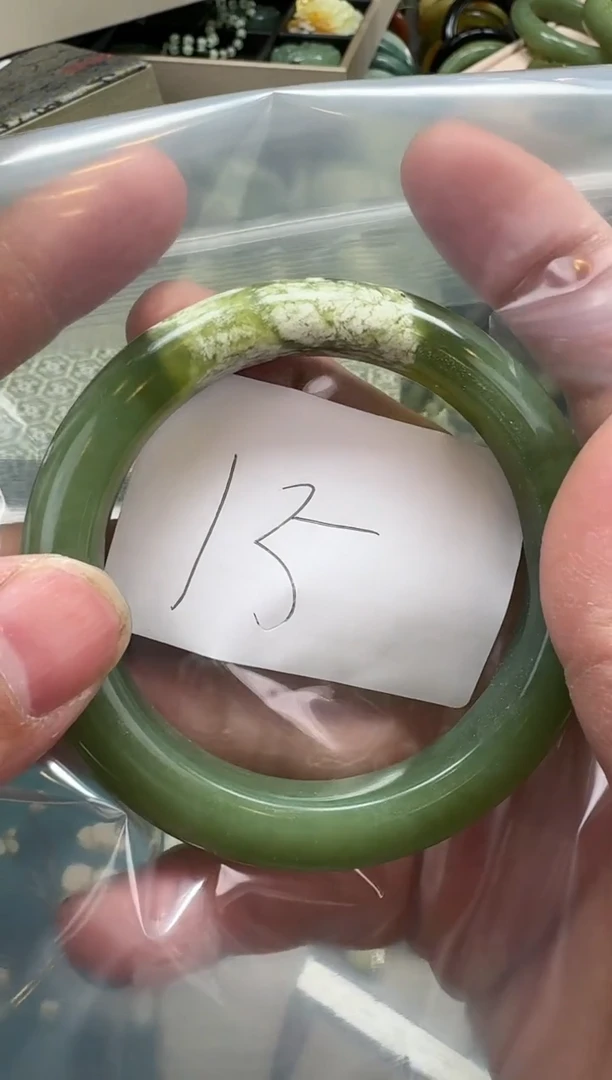 【闪购商品】岫玉手镯未镶嵌60圈口15