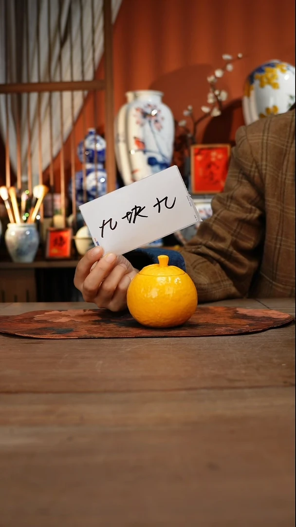 当代高温釉下彩手绘陶瓷餐具