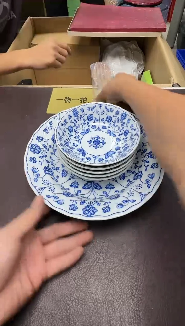 手工艺品琉璃A**y320