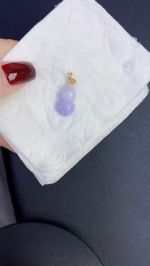 颈饰18K金镶嵌翡翠缅甸天然翡翠a货