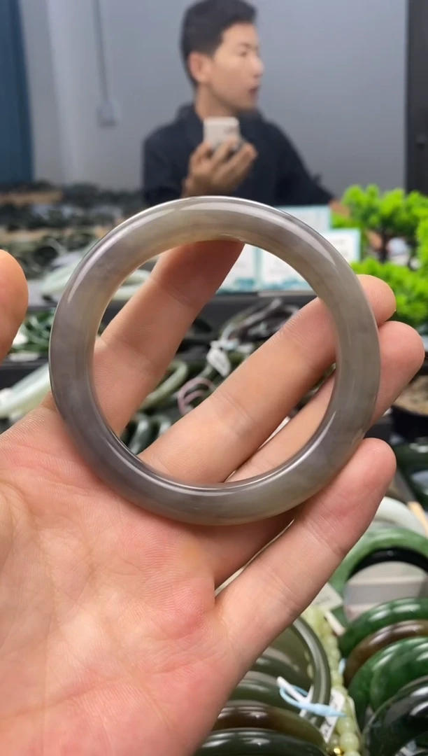 未镶嵌手镯和田玉57.2