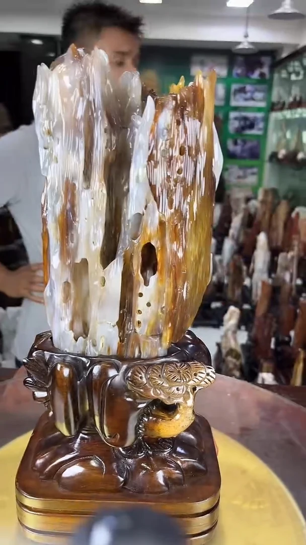 缅甸天然树化玉摆件
