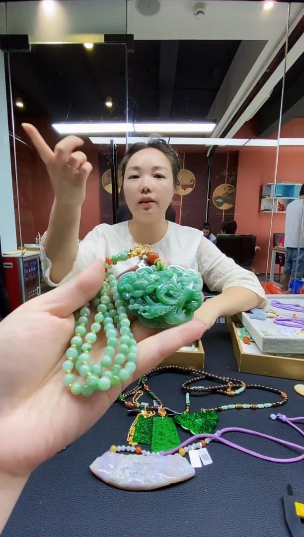 颈饰未镶嵌翡翠翡翠吊坠