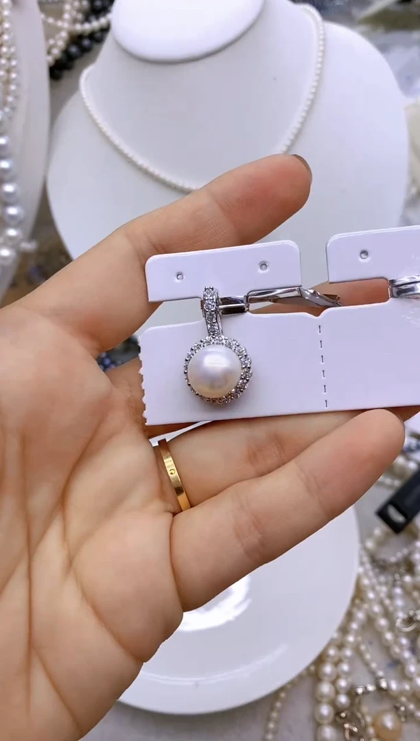 未镶嵌1淡水珍珠吊坠