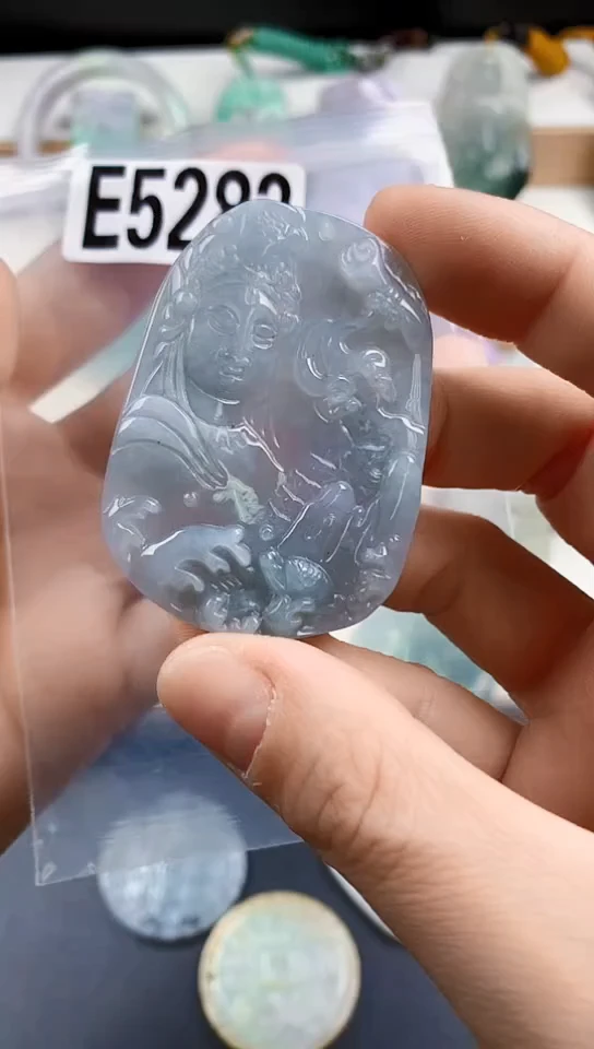颈饰未镶嵌翡翠天然翡翠吊坠挂件