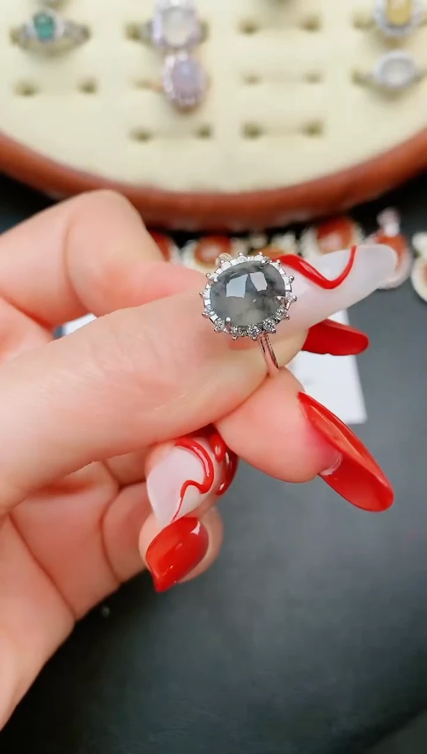 【闪购商品】翡翠戒指银S925镶嵌......