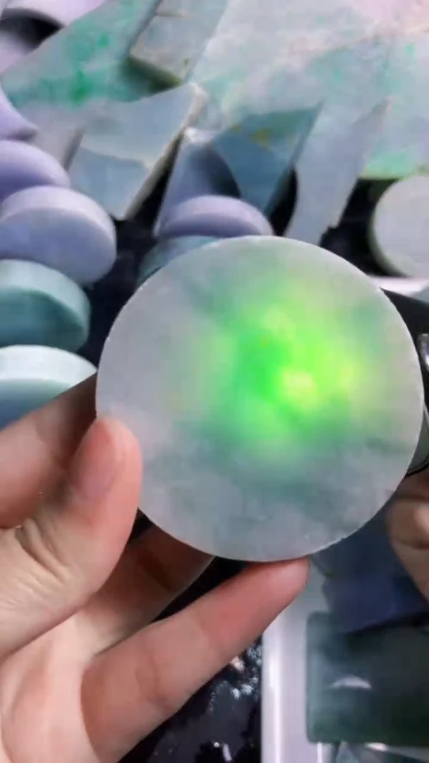 颈饰未镶嵌翡翠新店开业大优惠123