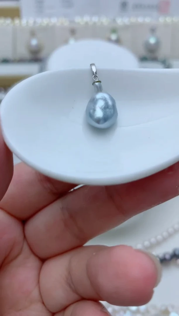 海水珍珠18K金镶嵌颈饰q14