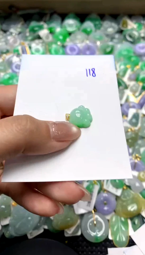 【闪购商品】翡翠颈饰18K金镶嵌111111111
