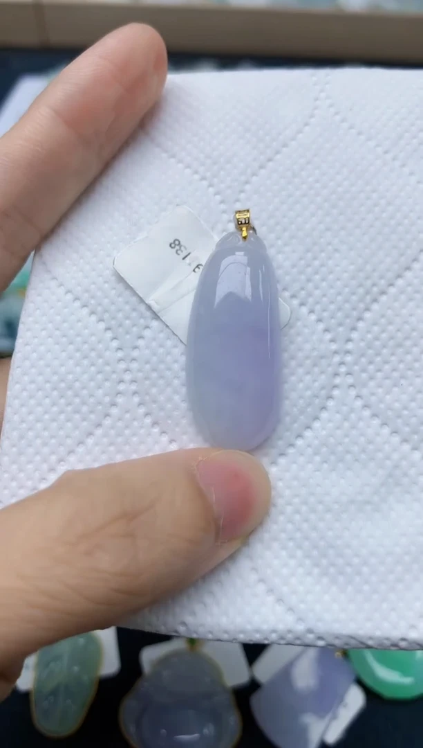 翡翠18K金镶嵌颈饰天然缅甸A货翡翠