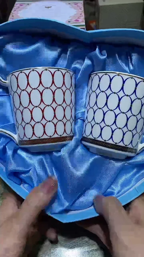 瓷片碗碟好物一件不留@@1