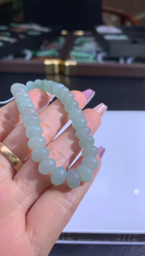 未镶嵌定制翡翠用****4翡翠