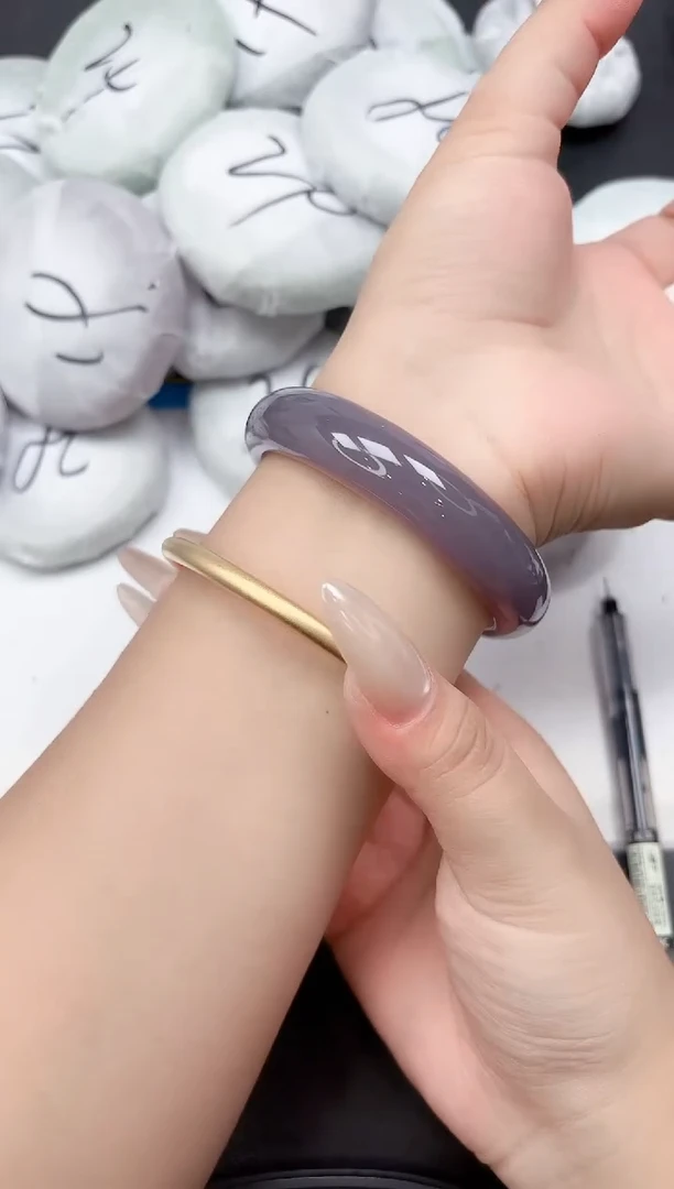 未镶嵌手镯石英质玉334-63