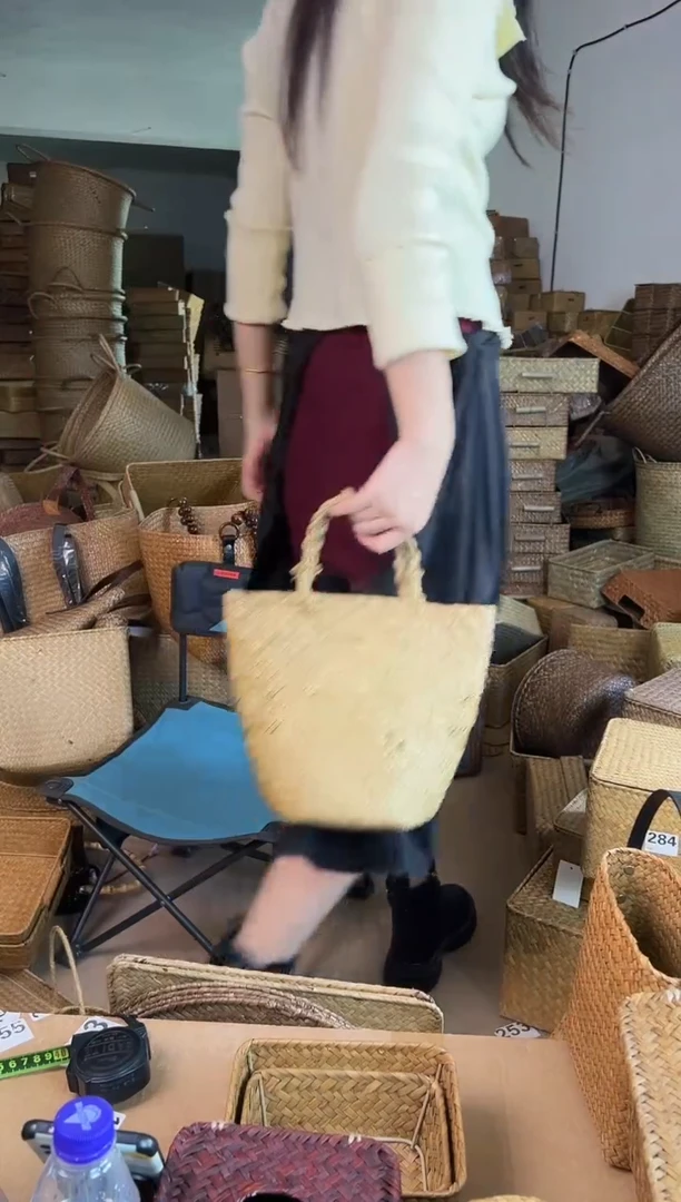 草编草编包/草编收纳盒带瑕疵