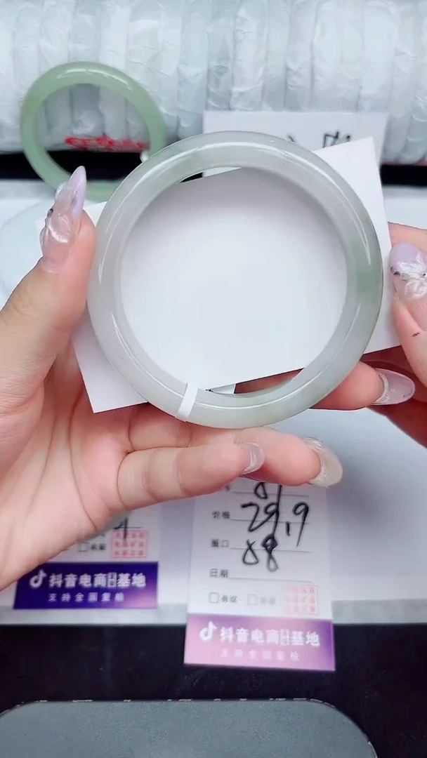 未镶嵌手镯石英质玉51-58/59