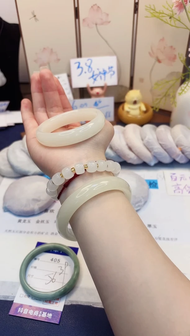 【闪购商品】石英质玉手镯未镶嵌406-玉兰白-圈口55