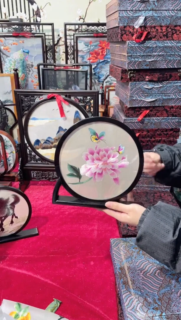 织绣精品苏绣手工刺绣，成品摆件74