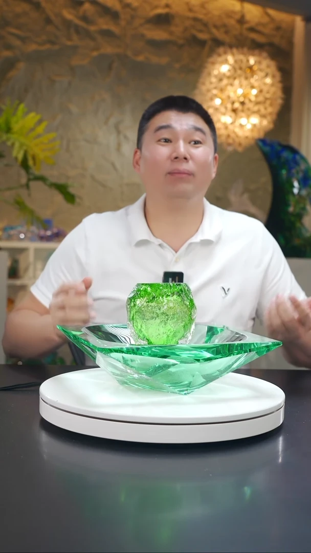 手工艺品琉璃湖水绿色方形切面果盘+绿色香薰瓶