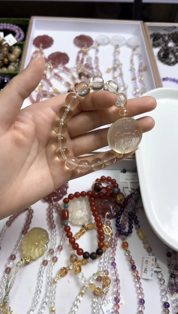 【闪购商品】水晶手链未镶嵌多样性发货发其一微色差