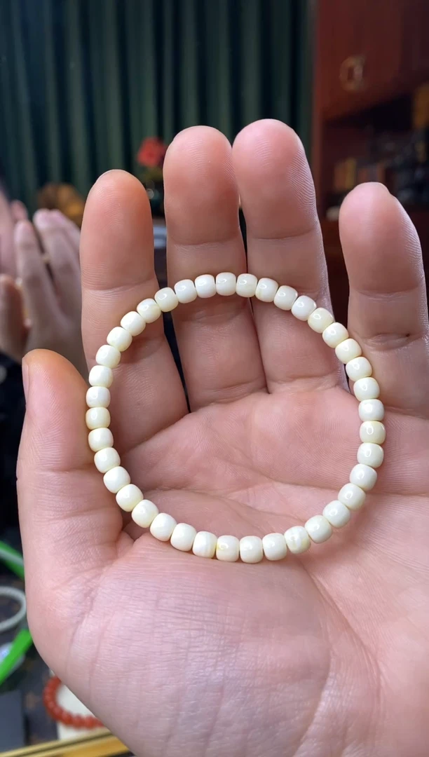 手串蜜蜡未镶嵌5.5mm老型