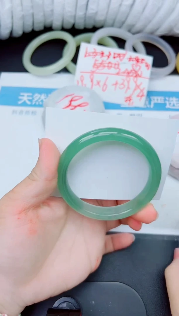 石英质玉手镯未镶嵌207-60.6