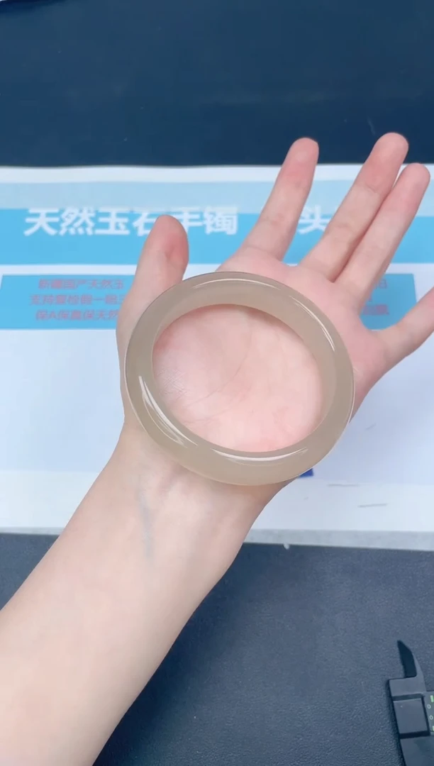 未镶嵌手镯石英质玉m182/5859
