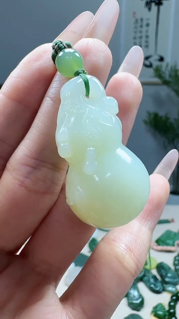 未镶嵌和田玉挂件1