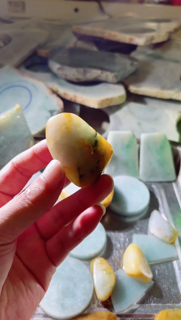 颈饰未镶嵌翡翠八**味缅甸翡翠小福建19