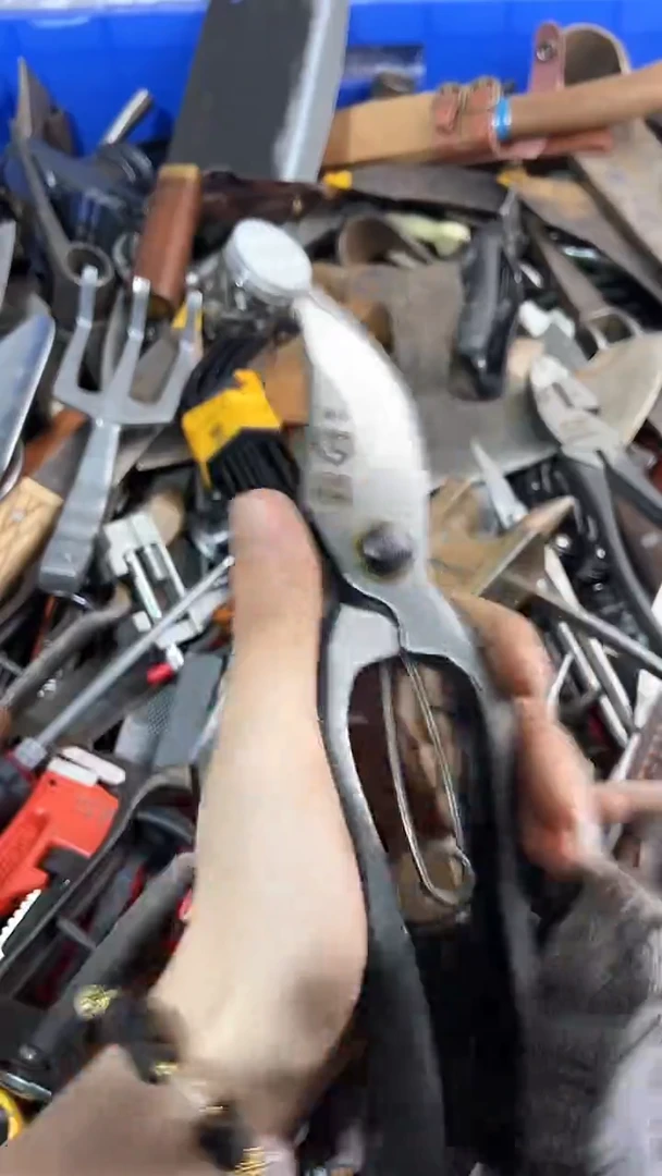 就**鼎五金园艺农具厨具工具闪购