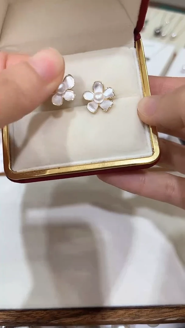 颈饰银S925镶嵌淡水珍珠淡水珍珠