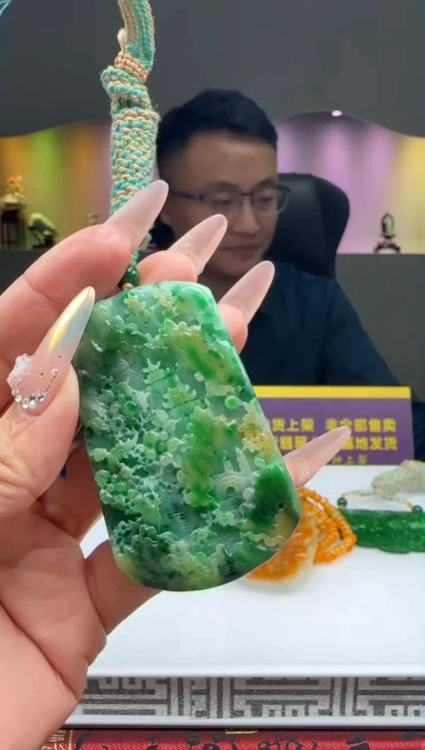 未镶嵌定制翡翠Q12970翡翠