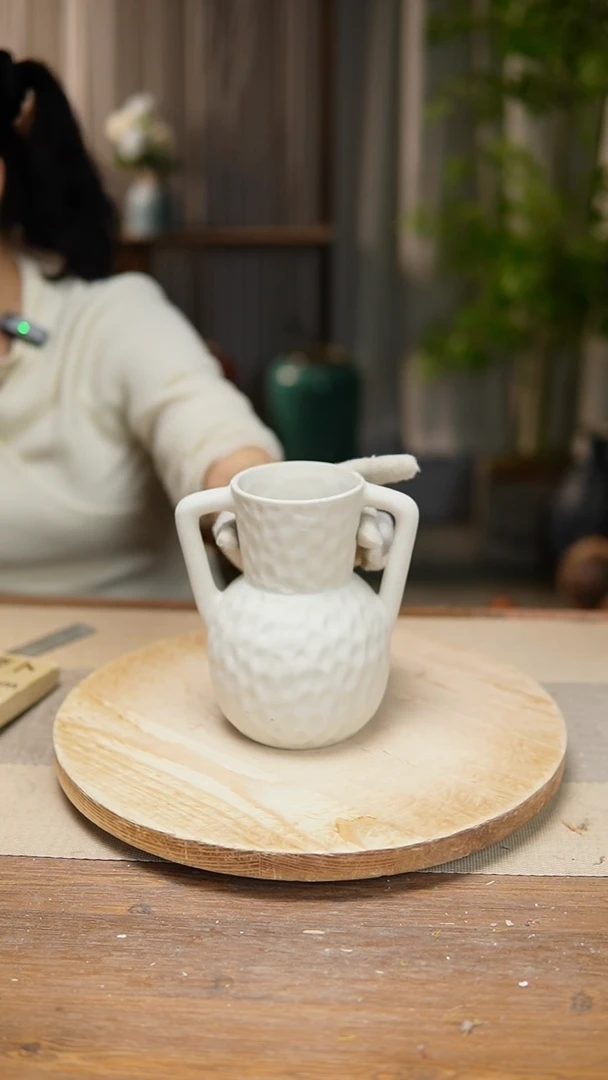 【闪购商品】陶瓷 花器陶瓷花瓶手捏008瑕疵