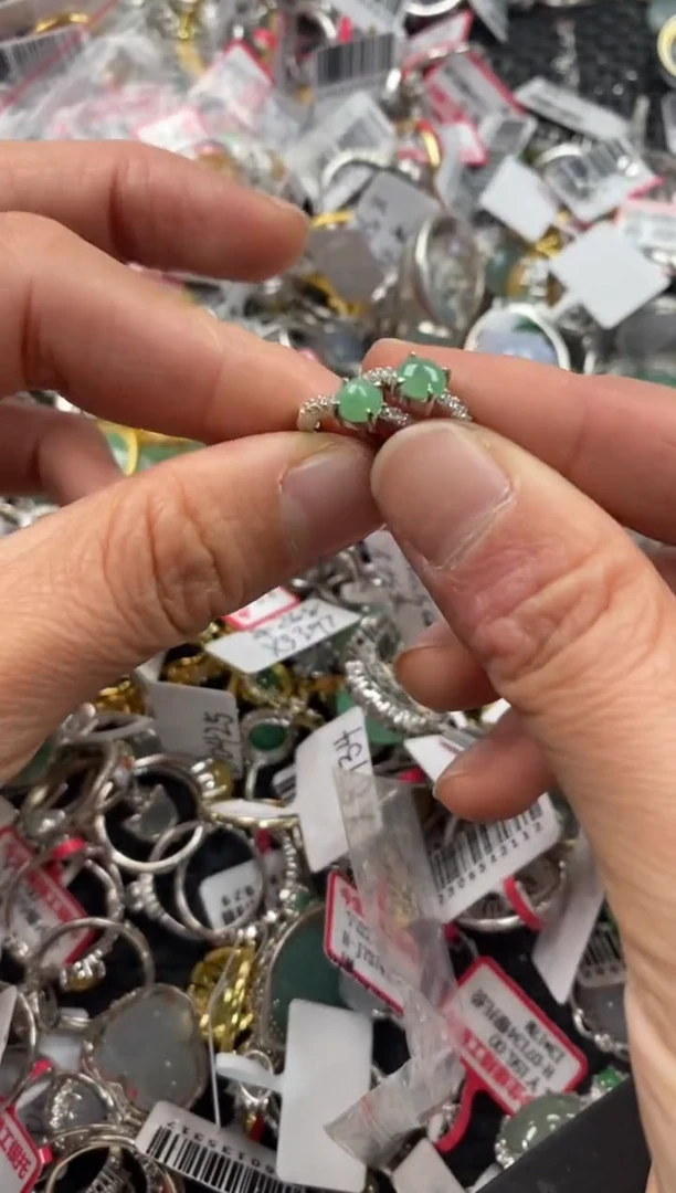 银S925镶嵌戒指翡翠666   1