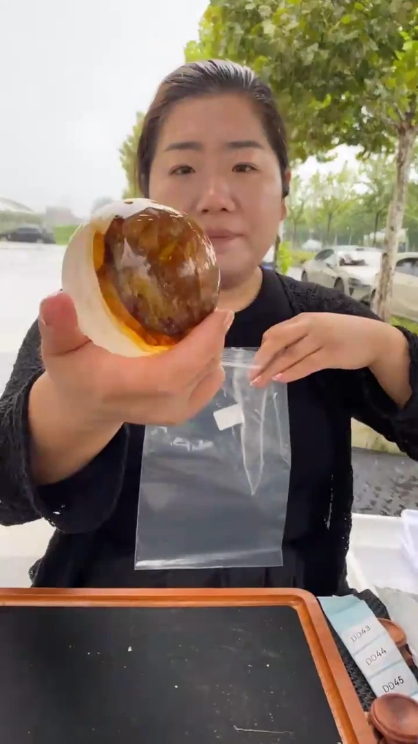未镶嵌珠宝半成品水晶黄胶花球D42