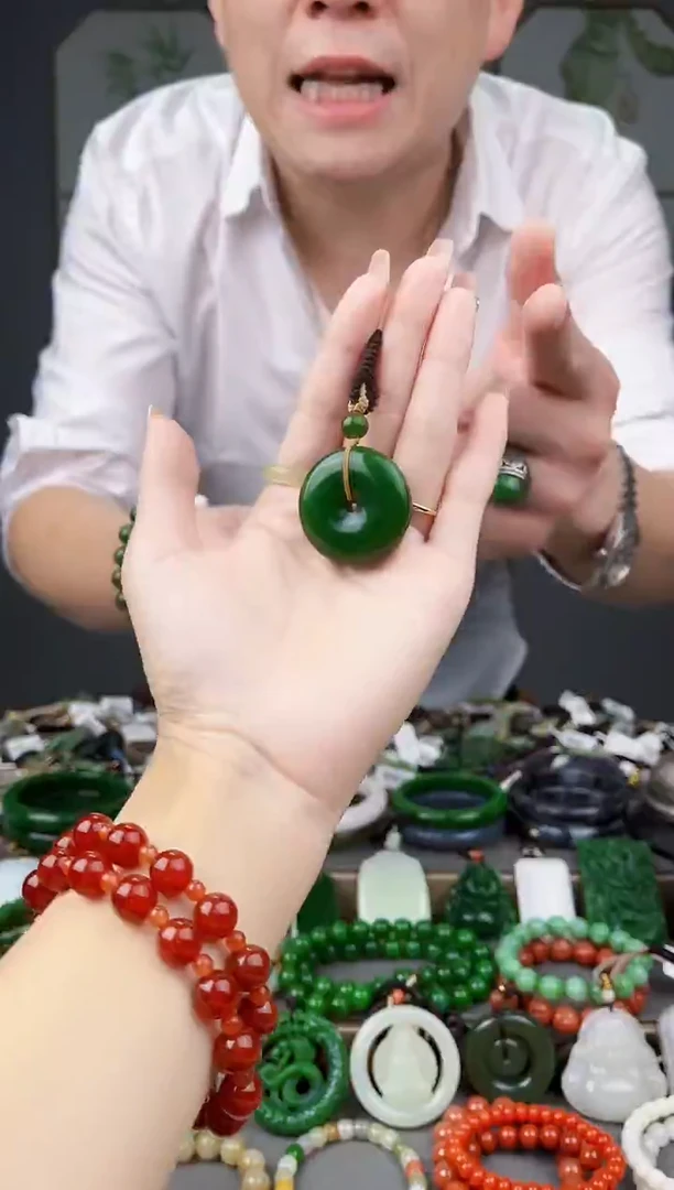 颈饰未镶嵌和田玉多样性发货拍一单发一个