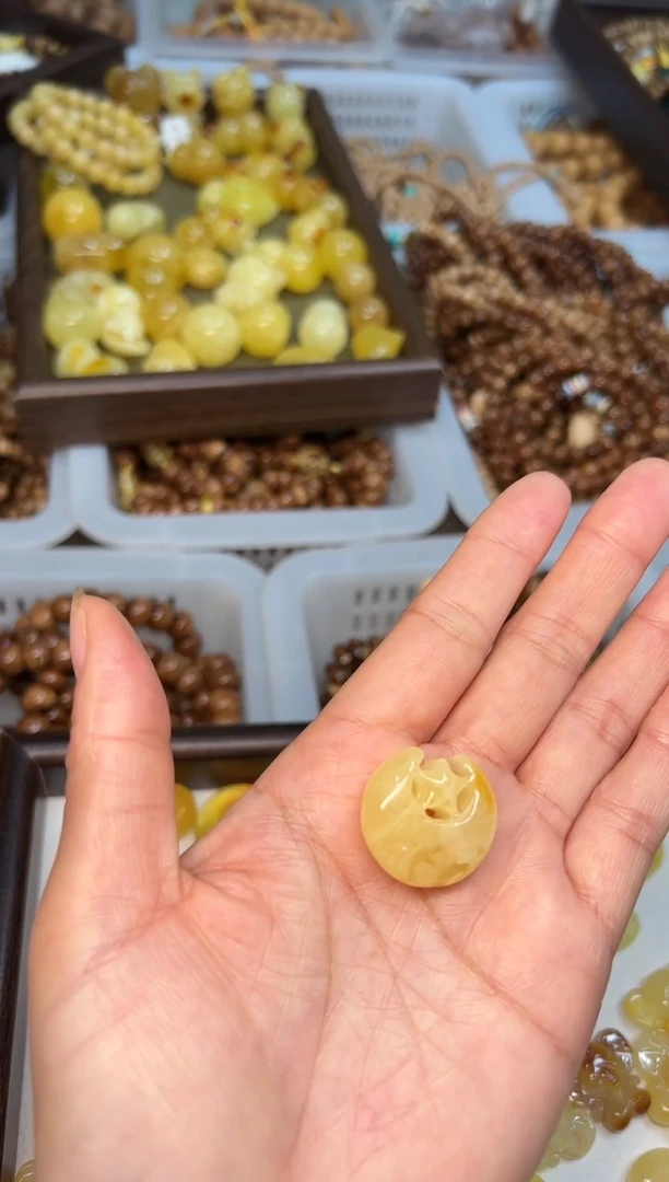 吊坠白玉菩提有*月亮星星3.6克1个