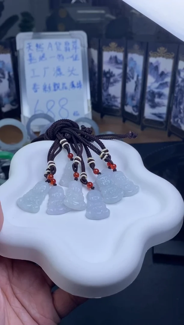 【闪购商品】翡翠颈饰未镶嵌挂件