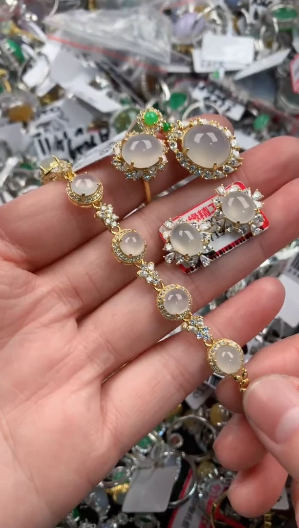 银S925镶嵌戒指翡翠777                4