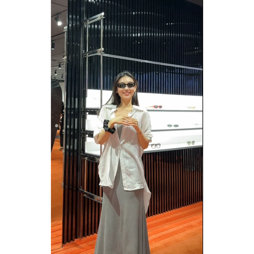 MARIE.COCO韩系松弛感穿搭灰色吊带裙外搭防晒衬衫外套高级感套装