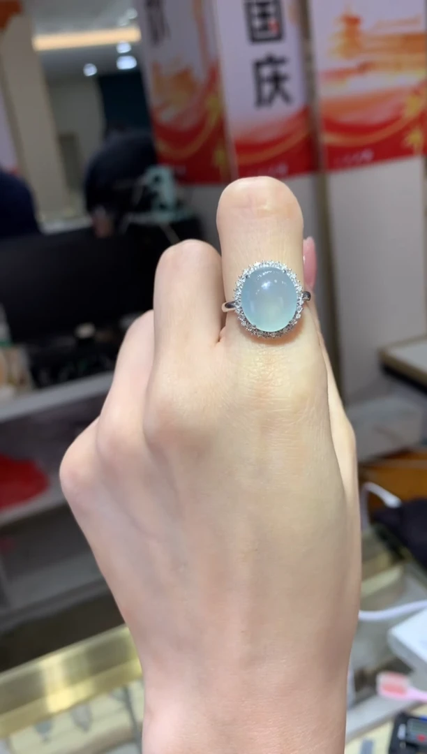 18K金镶嵌戒指翡翠|不退不换