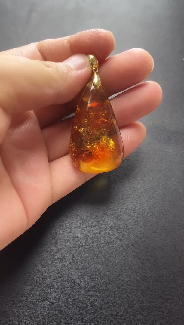 银S925镶嵌琥珀裸石Q****6花珀吊坠