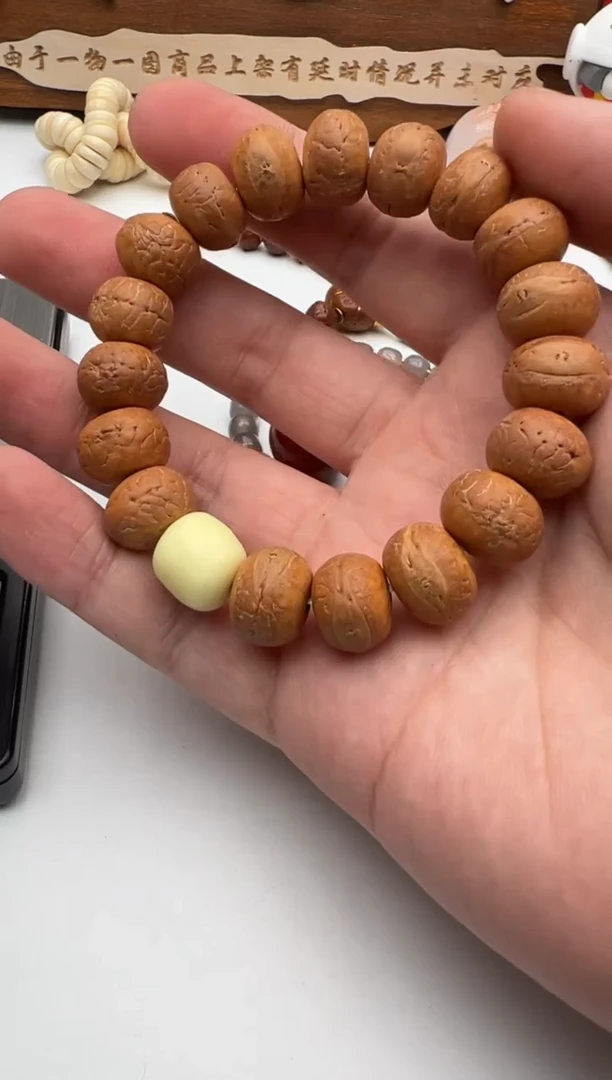 【闪购商品】凤眼菩提手串凤眼手串