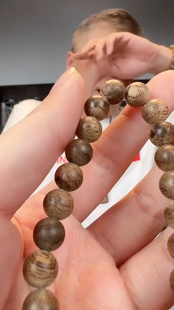 手串沉香野产区菩萨沉香0.8的5.7克