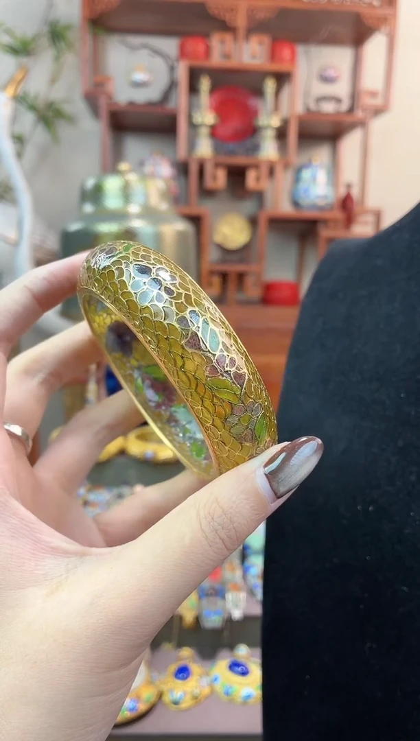苦*?非遗景泰蓝脱胎镯子60-63黄色