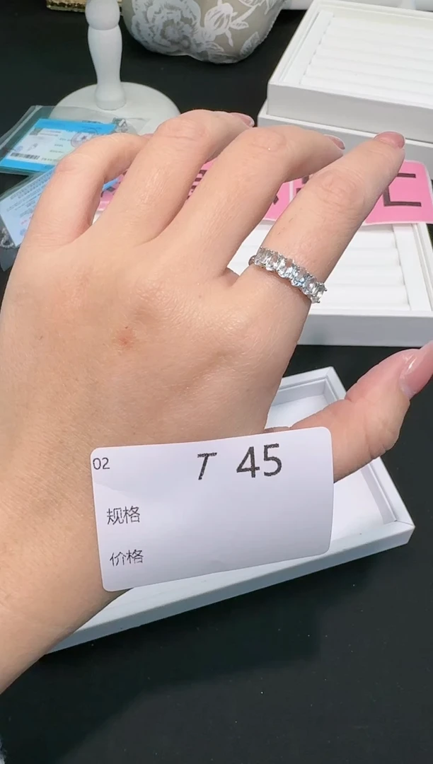 【闪购商品】海蓝宝石戒指银S925镶嵌多样性发一T45