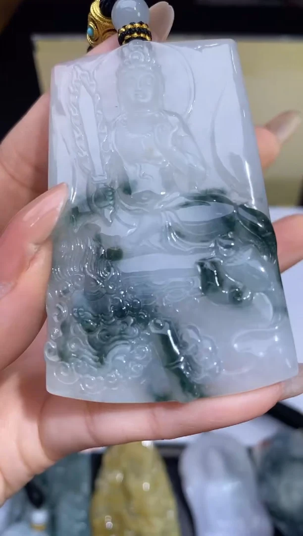 颈饰未镶嵌翡翠38102