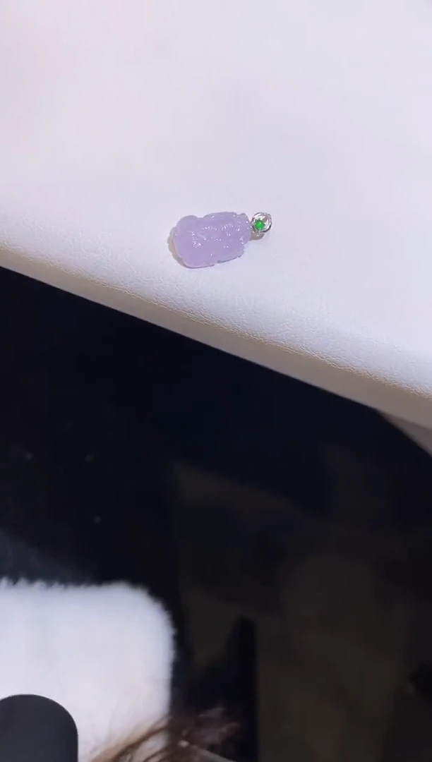 吊坠(不含链)18K金镶嵌翡翠貔貅